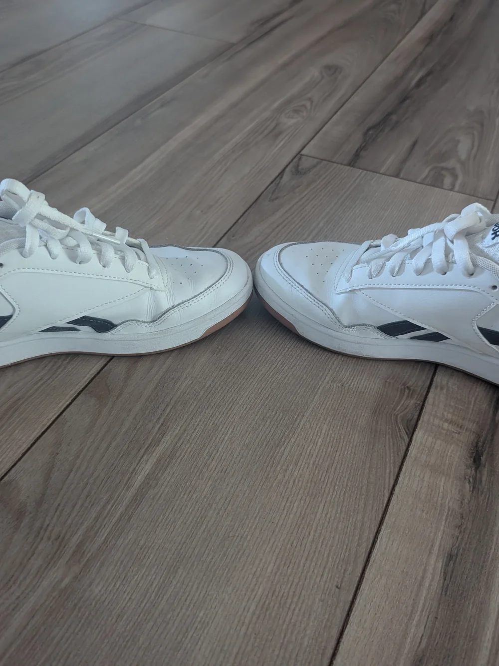 Reebok Men’s White Sneakers with Navy Accents